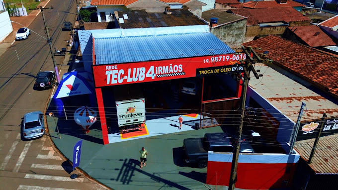 Vista aérea da fachada da TecLub Engenheiro Coelho
